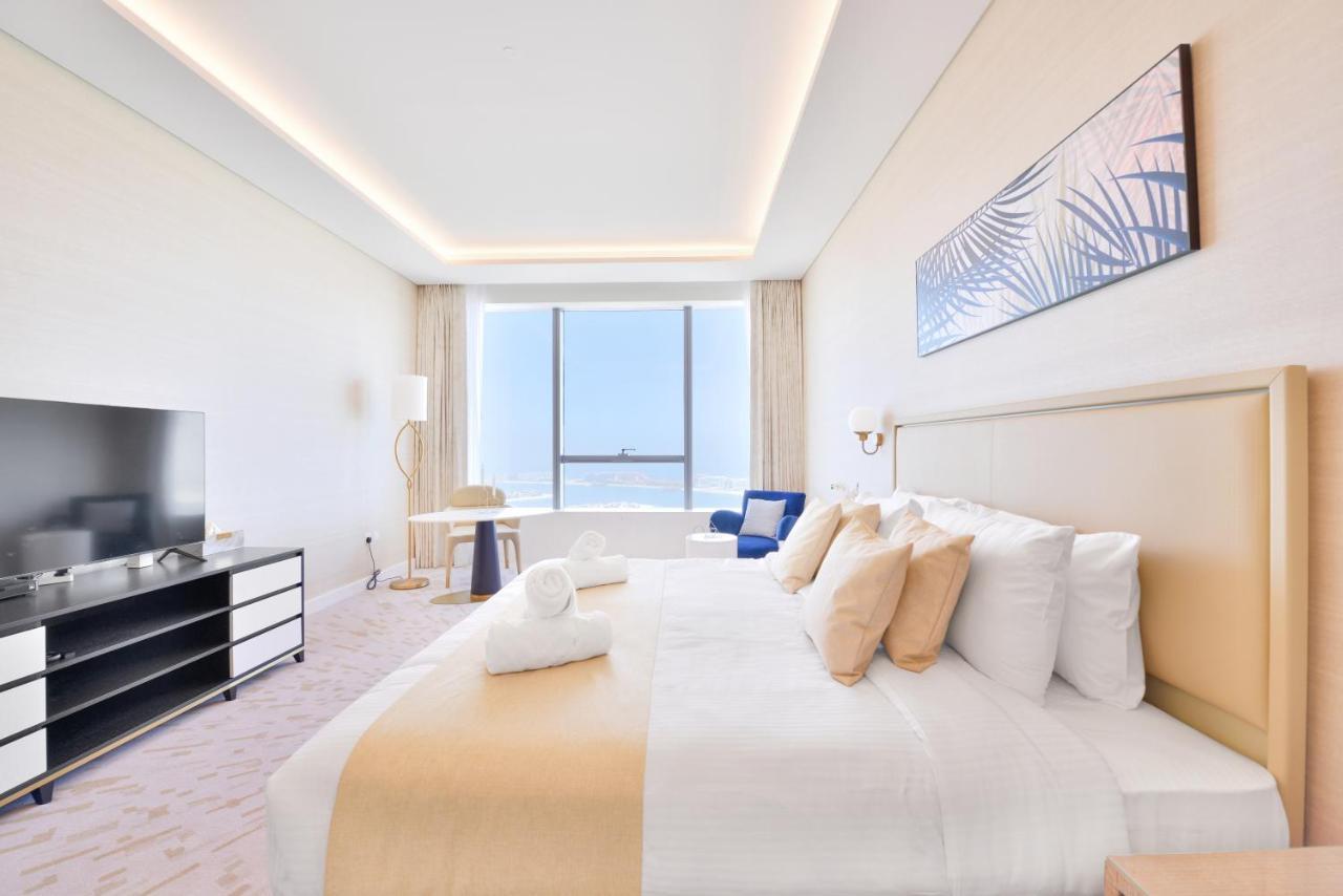 Ultra Luxury Palm Tower With Shared Hotel Facilities Dubai Eksteriør billede