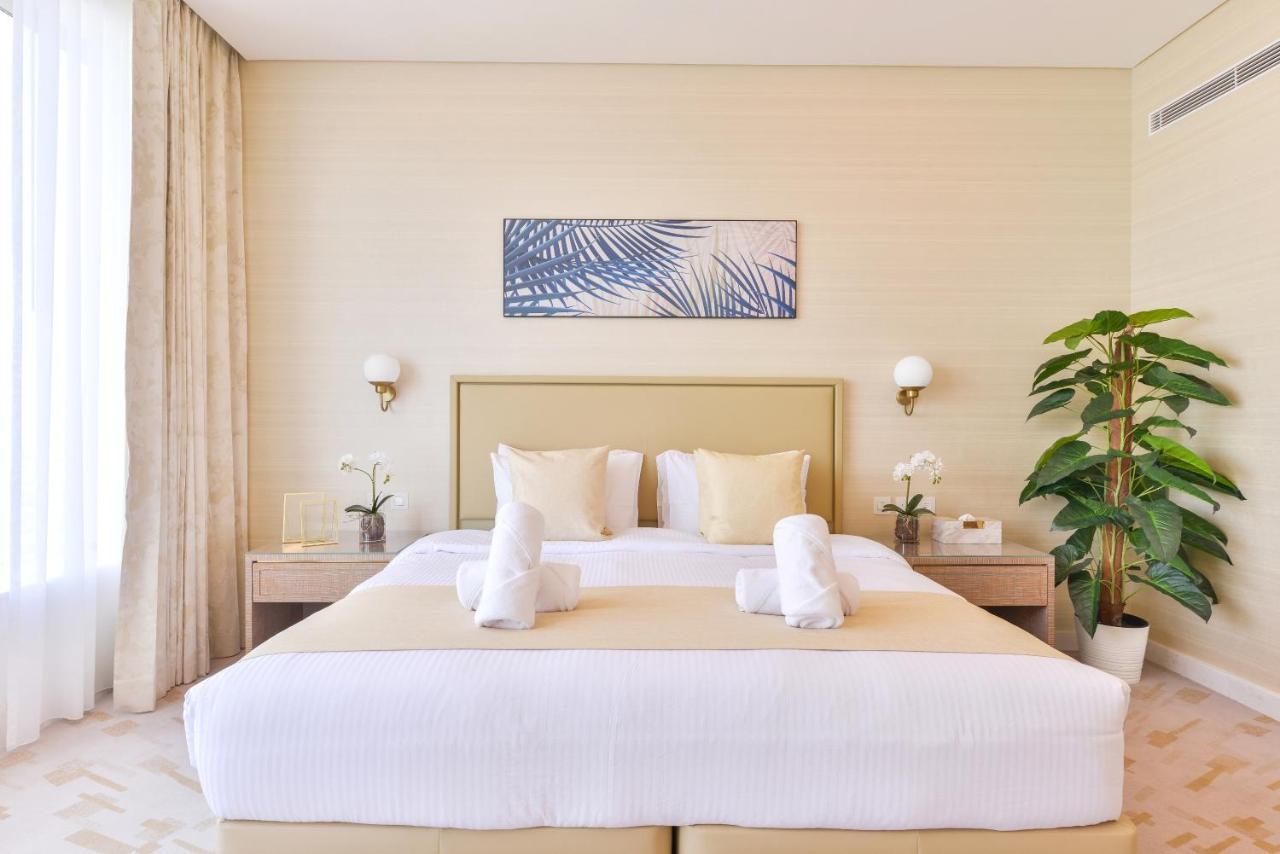 Ultra Luxury Palm Tower With Shared Hotel Facilities Dubai Eksteriør billede