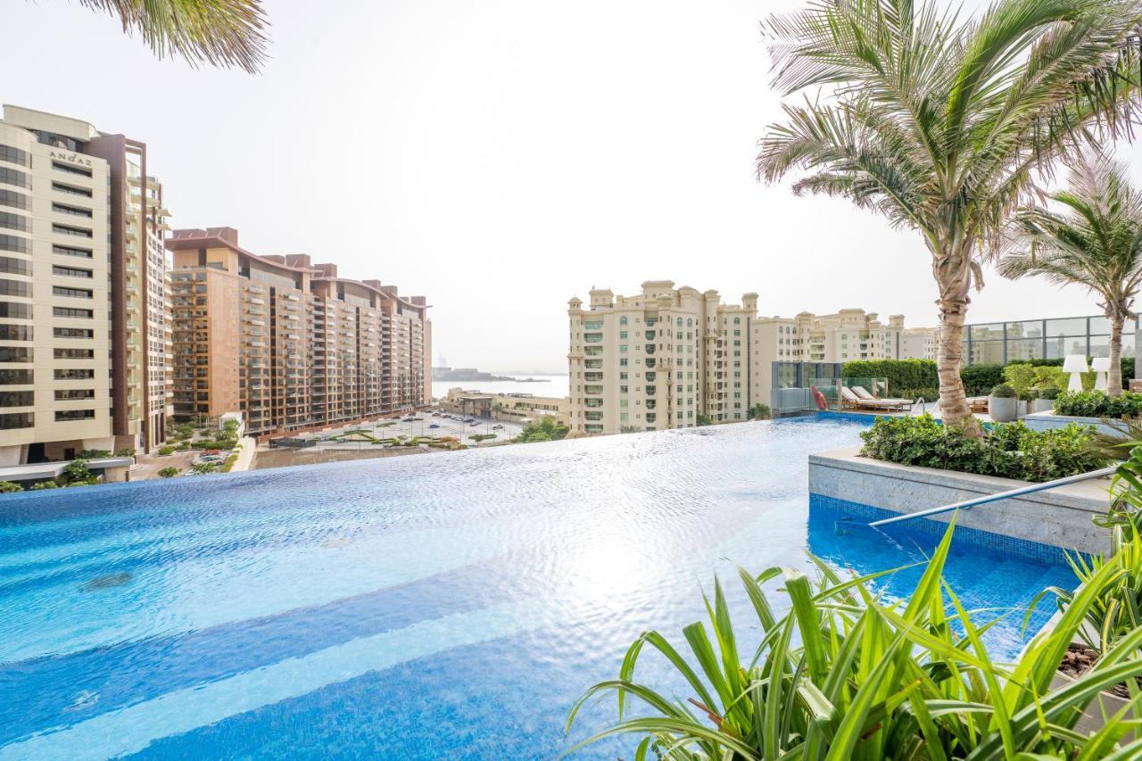 Ultra Luxury Palm Tower With Shared Hotel Facilities Dubai Eksteriør billede